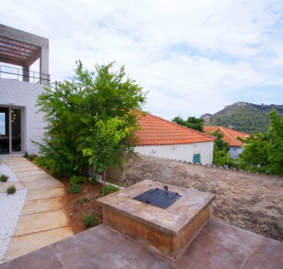 Planted outside space and entrance to Villa Vivere, Assos, Kefalonia